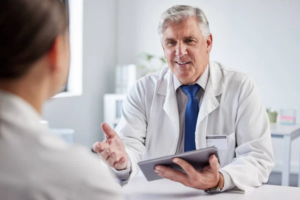 How You Feeling Today Mature Male Doctor Having Consultation Patient — Foto Stock
