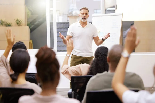 Element Handsome Mature Businessman Giving Presentation Conference Room — Φωτογραφία Αρχείου