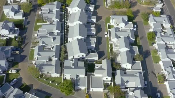 Casas Filmación Drones Ángulo Alto Una Zona Residencial Construida — Vídeo de stock
