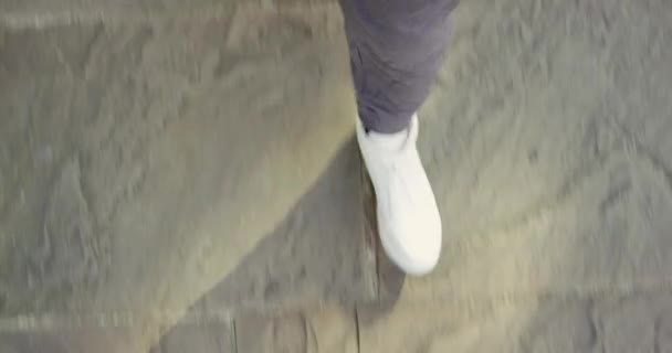 Video Footage Unrecognizable Man Walking — Stockvideo