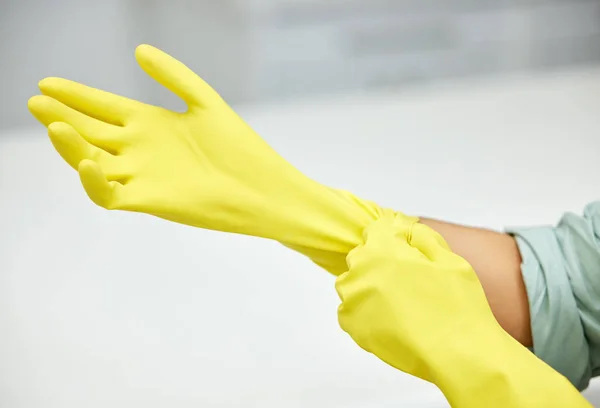 Ready Start Cleaning Closeup Shot Woman Putting Gloves Cleaning — стоковое фото