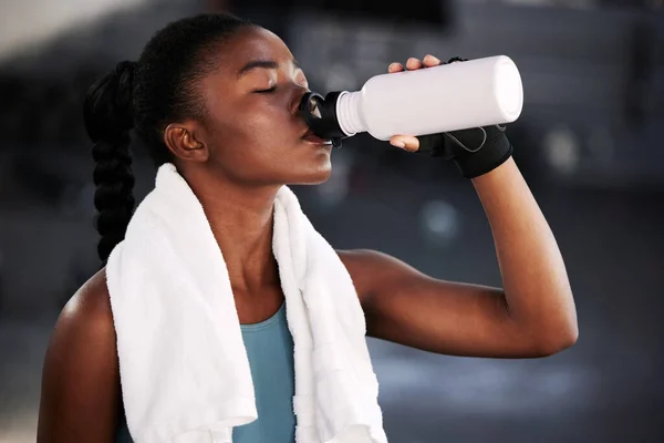Exercise Regularly Drink Plenty Water Fit Young Woman Drinking Water — Stok fotoğraf
