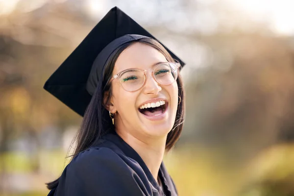 Happy How Far Youve Come Happy Young Woman Celebrating Graduation — Foto Stock
