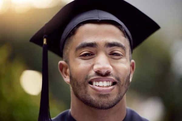 Live Life You Have Imagined Portrait Young Man Looking Happy — Foto de Stock