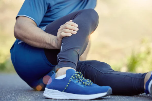 Cant Move Cramp Unrecognisable Man Sitting Alone Suffering Cramp His — Stockfoto