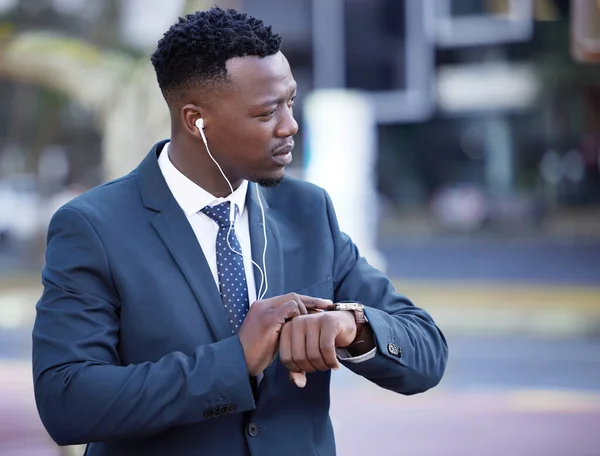 Should Time Young Businessman Standing Street City — Stock fotografie