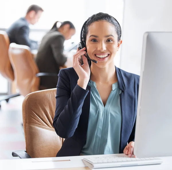 Always Ready Lend Ear Cropped Portrait Attractive Young Female Call — Stock Photo, Image