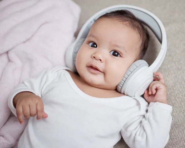 Music Makes Big Difference Baby Brain High Angle Shot Adorable — Zdjęcie stockowe