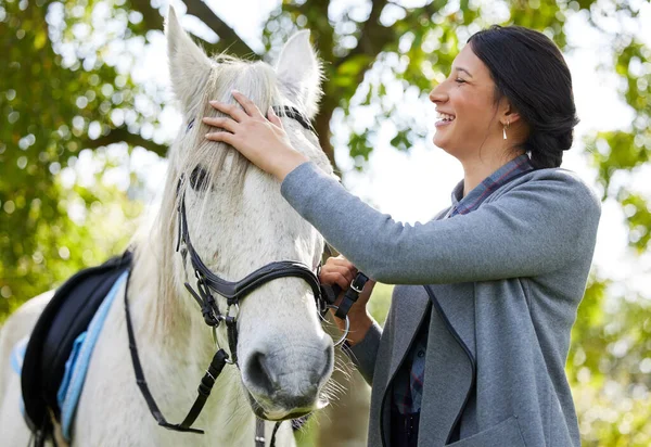 Horses Lend Wings Lack Attractive Young Woman Standing Her Horse — Stockfoto