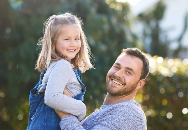 Its Energising Spend Time Portrait Father His Little Daughter Bonding — Stock Fotó