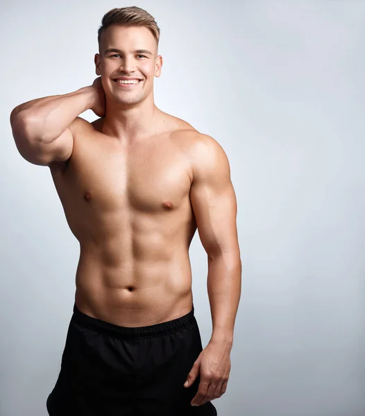 Life Too Short Make Gains Studio Portrait Muscular Young Man — 스톡 사진