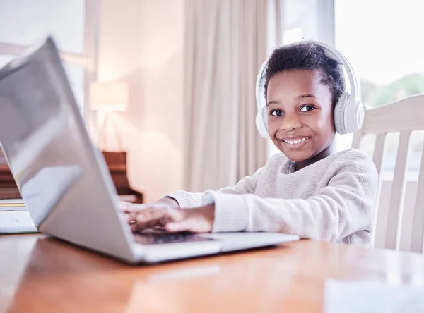 Learning Lifelong Process Young Boy Doing His Homework Laptop Home — Foto Stock