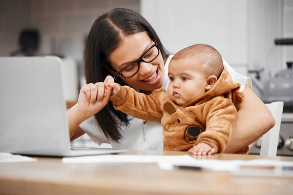 Mothers Angels Earth Young Mother Using Laptop While Playing Her — Stock fotografie