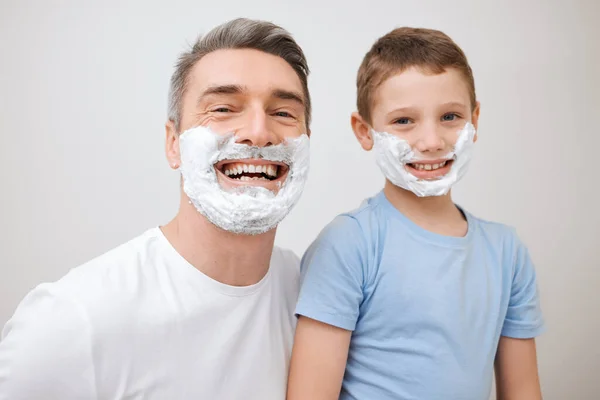 Father Son Cropped Portrait Handsome Mature Man Teaching His Young — 图库照片