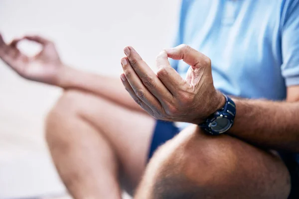 Sharpening Mind Body Connection Closeup Shot Unrecognisable Man Meditating Outdoors — Stockfoto