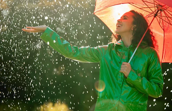 Appreciate Sun Youve Got Withstand Rain Beautiful Young Woman Having — Stockfoto