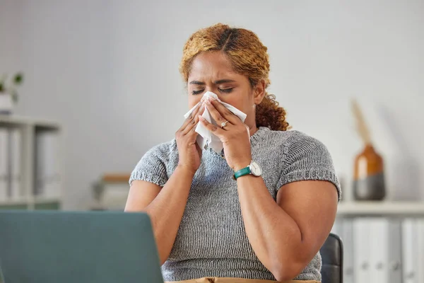 Sick Ill Unwell Business Woman Suffering Cold Flu Sinus Infection — Foto Stock