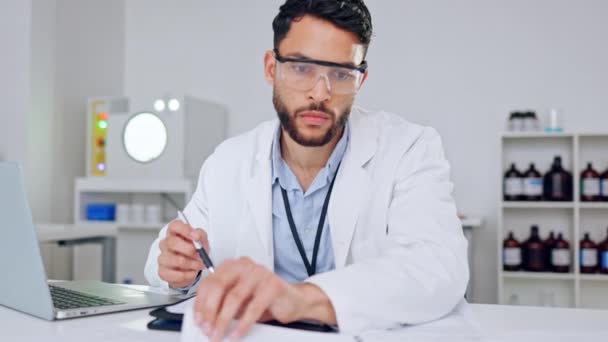 Scientist Writing Science Report Document New Information Lab Work Close — Stock video