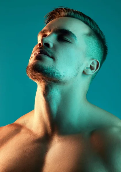 What Handsome Looks Studio Shot Handsome Young Man Posing Blue — Φωτογραφία Αρχείου