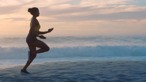 Active Fit Athletic Woman Running Beach Copy Space Her Morning — Stockvideo