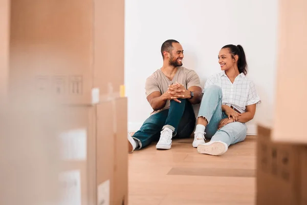 You Want Start Happy Couple Sitting Together New Home — Zdjęcie stockowe