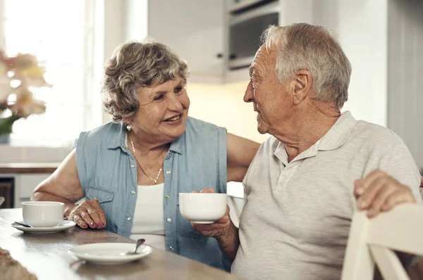 What You Want Today Senior Couple Having Breakfast Together Home — Stockfoto