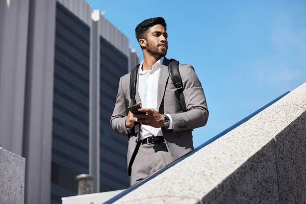 Stay Focused Future Young Businessman Using Phone City — Stockfoto