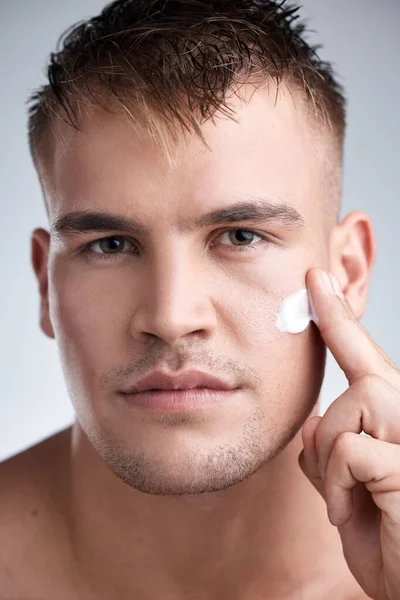 Giving Meaning Every Sad Song Cropped Closeup Portrait Attractive Young — Stockfoto