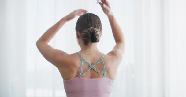 Workout Routine Die Wonderen Verricht Video Beelden Van Een Jonge — Stockvideo