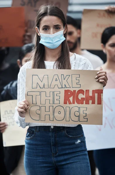 Making Choice Wrong Young Woman Protesting Covid Vaccine March — Stockfoto