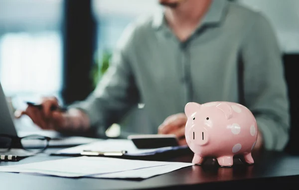 Try Break Piggybank Spending Money Unrecognizable Businessman Doing Paperwork Piggybank — Stockfoto