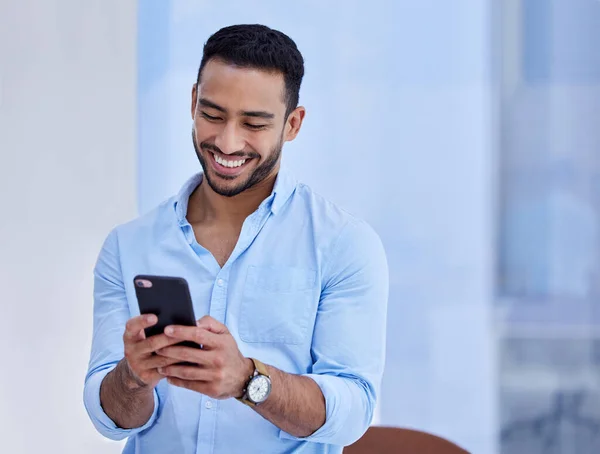 Love Receiving Texts Make Smile Businessman Using His Smartphone Send — Fotografia de Stock