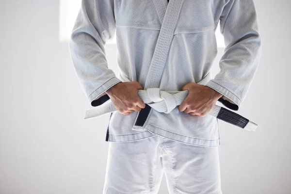 Time Begin Unrecognizable Male Martial Artist Standing His Hands His — Photo