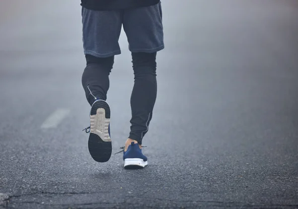 Run Finish Line Rearview Shot Unrecognisable Man Running Outdoors — Fotografia de Stock