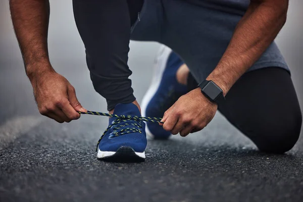 You Ready Closeup Shot Unrecognisable Man Tying His Shoelaces While — 스톡 사진