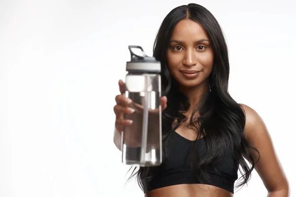 Drinking Water Fuels Your Muscles Studio Portrait Sporty Young Woman — 스톡 사진