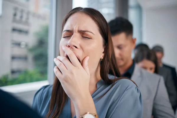 Interview Nerves Kept All Night Young Businesswoman Yawning Waiting Room — 스톡 사진