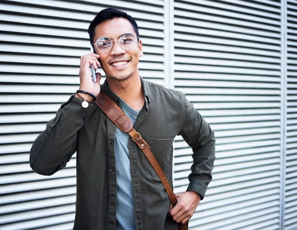 Always Keeping Smile Face Young Man Using Phone City —  Fotos de Stock