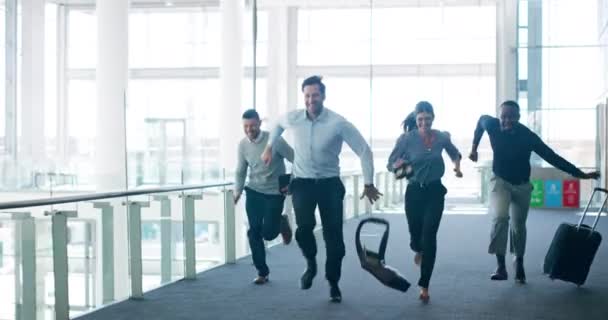 Playful Joking Fun Business People Running Corridor Office Building Joyful — Stock video