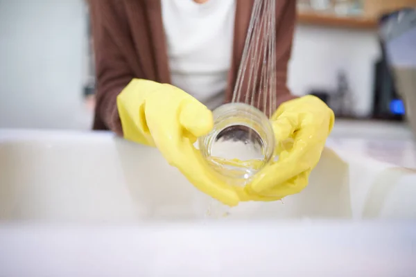 Dont Just Wash Rinse Unrecognizable Woman Washing Dishes Home — Stockfoto