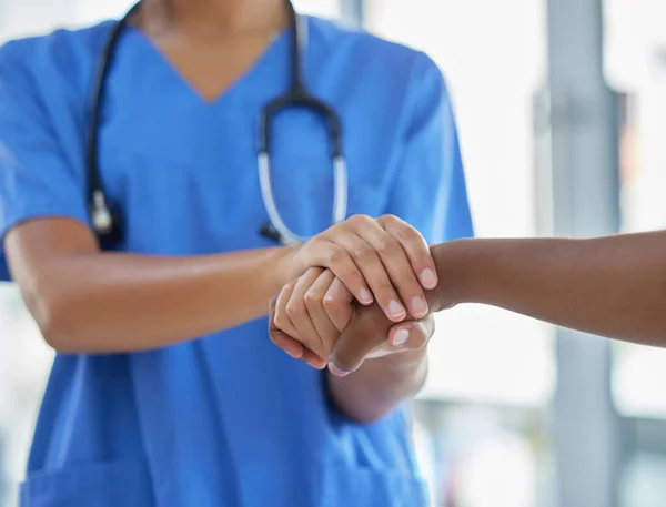 Trusted Care You Need Someone Unrecognisable Doctor Holding Hands Her —  Fotos de Stock