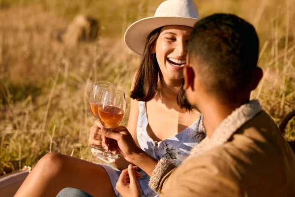 Good Wine Good Company Young Couple Embracing One Another Date — Photo