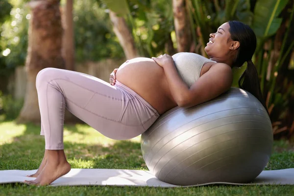 Want Feel Fit Strong Delivery Pregnant Woman Working Out Stability — Fotografia de Stock