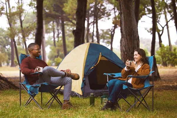 Nature Perfect Place Bond Young Couple Camping Wilderness — Foto Stock