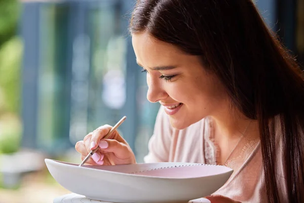 Looking Forward Hosting Dinner Party Show Young Woman Painting Ceramics — ストック写真