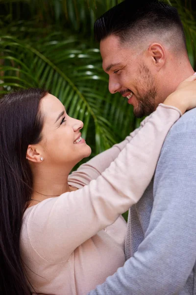 Youre Just Person Youre Person Affectionate Couple Standing — Stock fotografie