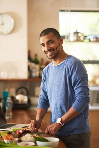 Making Another Memorable Meal Portrait Happy Young Man Preparing Healthy — Stockfoto