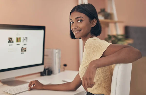 First Rule Working Home Get Some Good Wifi Portrait Young — Stockfoto