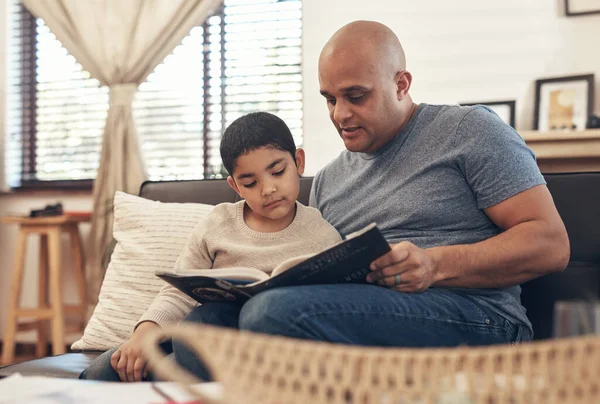 First Read Succeed Adorable Little Boy Reading Book His Father — Foto Stock