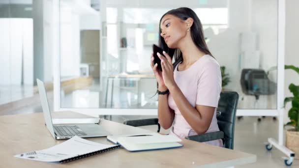 Professional Young Businesswoman Takes Call Client She Typing Her Laptop — 图库视频影像